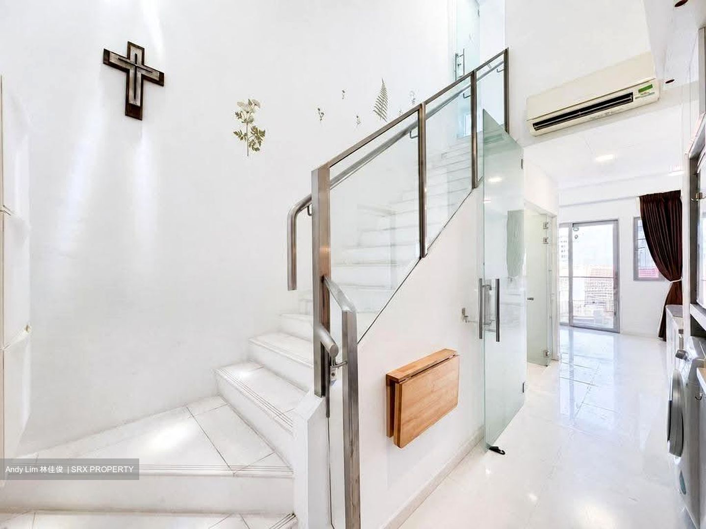 # 1 Loft (D14), Apartment #608422371